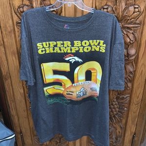 EUC Majestic 2X Denver Bronco Super Bowl t shirt